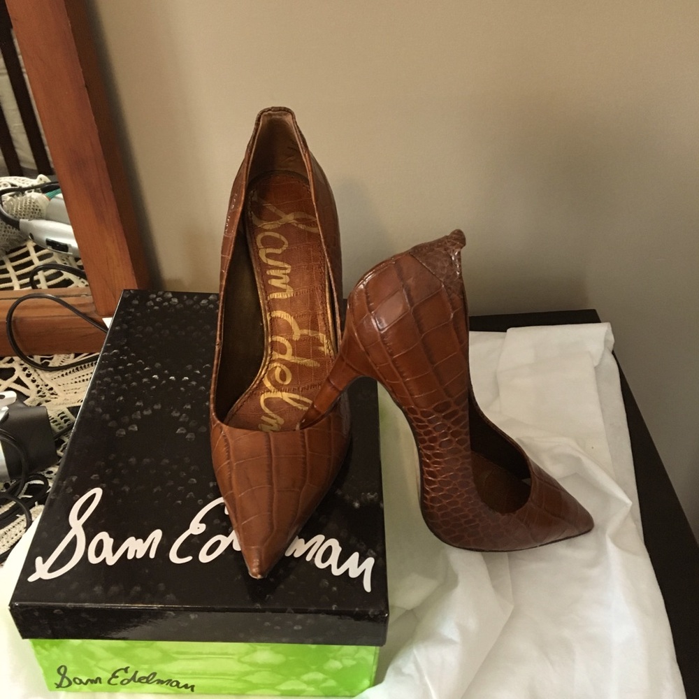 Beautiful Sam Edelman heels sz 9.5 brown leather
